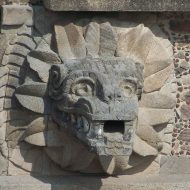Kukulkan statue